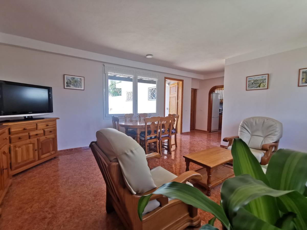 Martha'S Holiday Home Telde Bagian luar foto