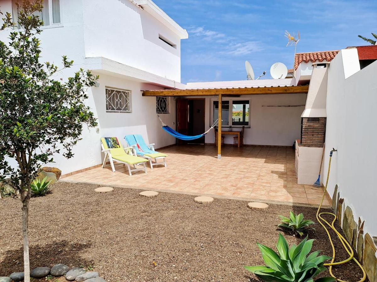 Martha'S Holiday Home Telde Bagian luar foto